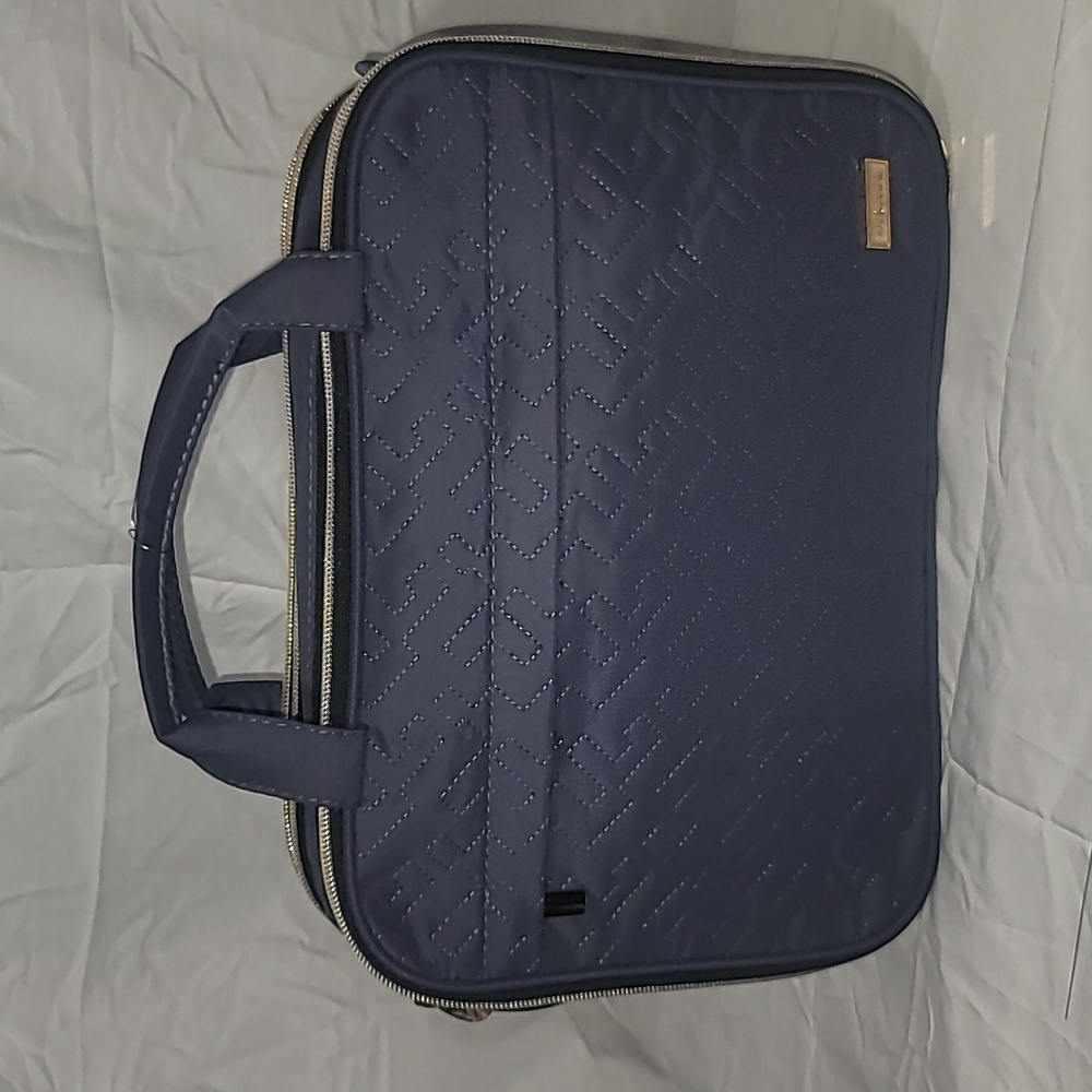 EUC Nishel Travel/Cosmetic Bag